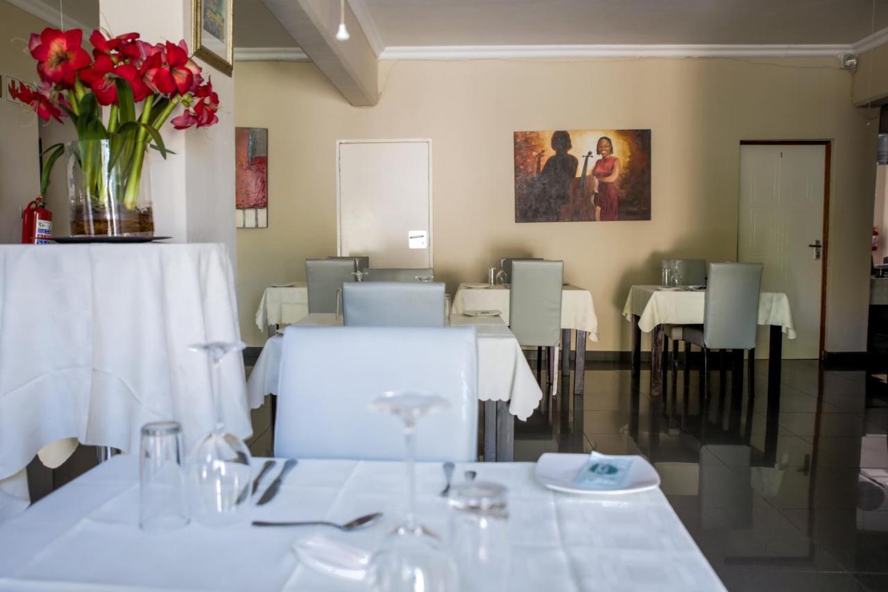 Ruby Stone Boutique Hotel ポロクワネ エクステリア 写真