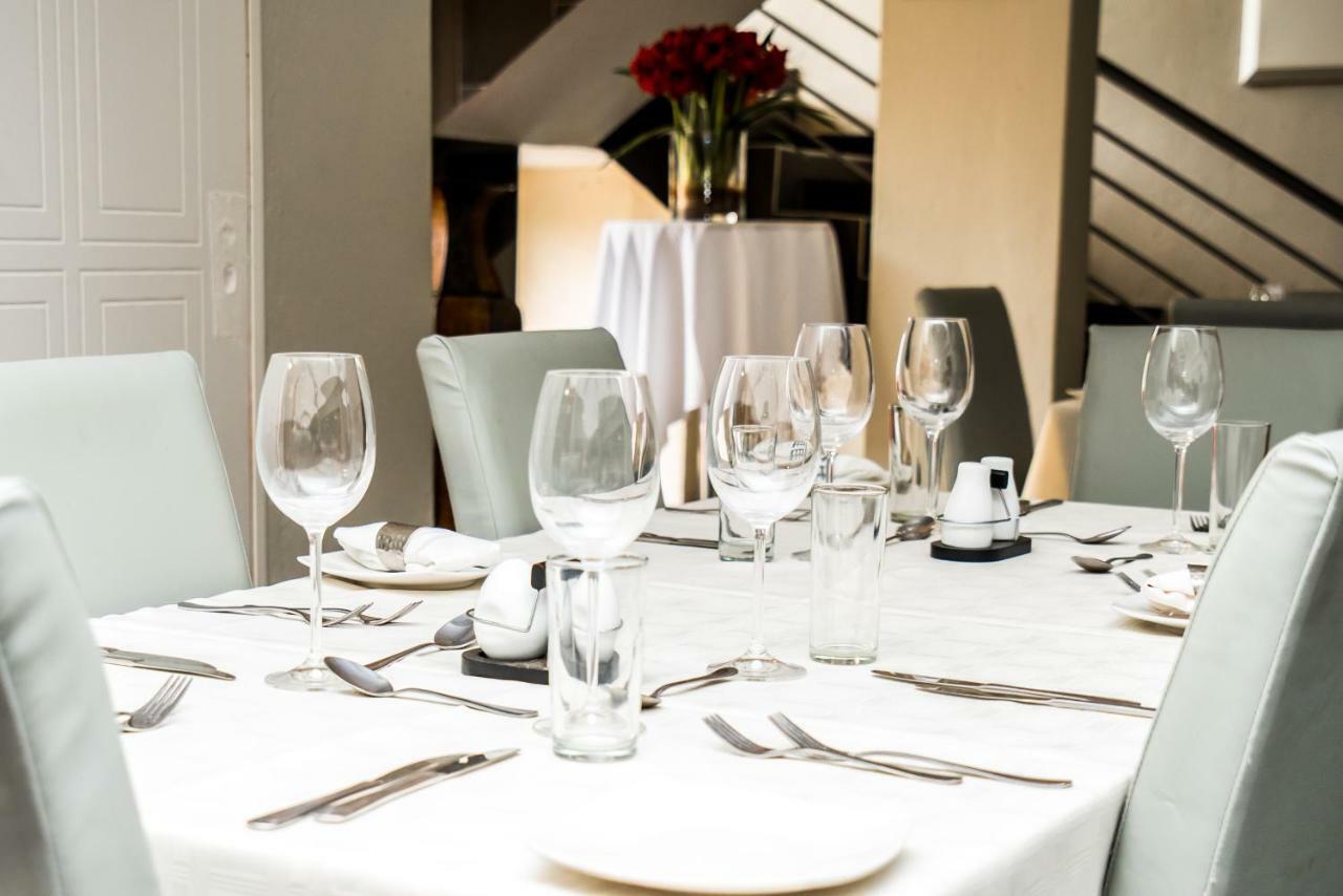 Ruby Stone Boutique Hotel ポロクワネ エクステリア 写真